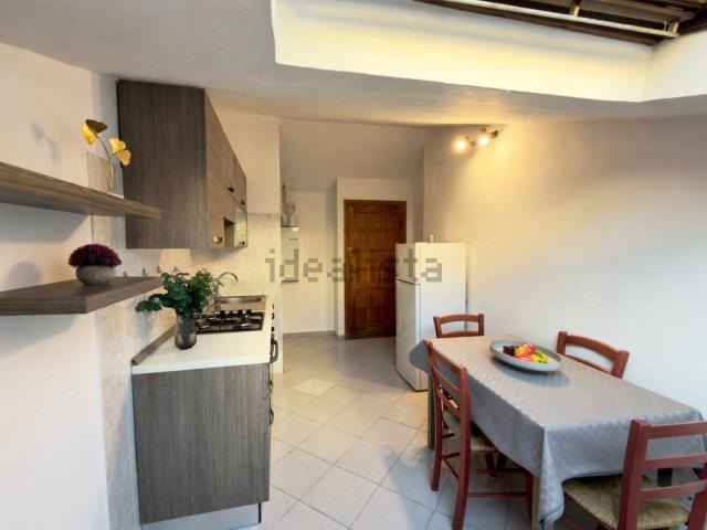 Appartamento in vendita di 45 m² in Via San Francesco D&apos Assisi, 6