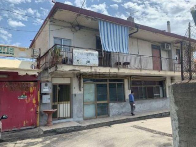 Appartamento in vendita di 464 m² in Via Luigi Pirandello