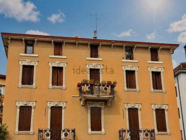 Appartamento in vendita di 46 m² in Corso Milano, 64