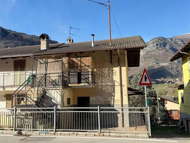 Appartamento in vendita di 46 m² in Frazione Lassolaz, 21