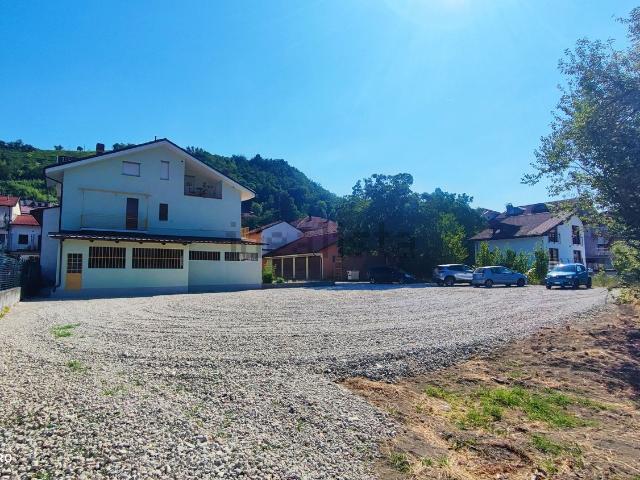 Appartamento in vendita di 46 m² in Via Alba Cortemilia, 188