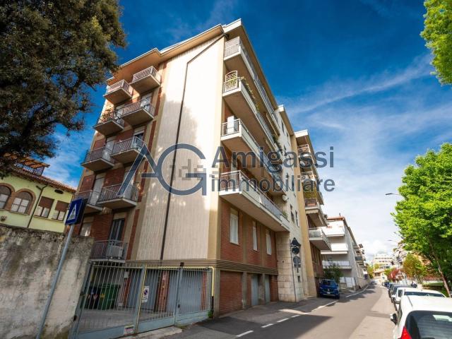 Appartamento in vendita di 46 m² in Via Buratti, 1