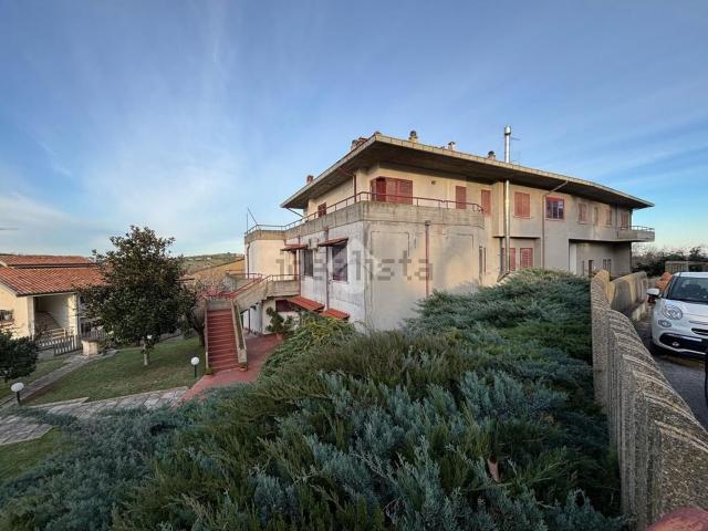 Appartamento in vendita di 475 m² in Via Giuseppe de Vincenzi, 6