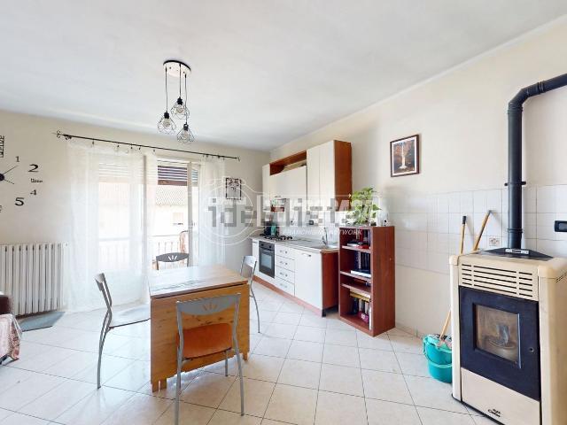 Appartamento in vendita di 488 m² in Strada Valle San Pietro, 38