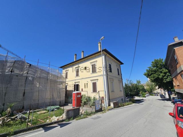 Appartamento in vendita di 48 m² in Largo Giuseppe Garibaldi, 2