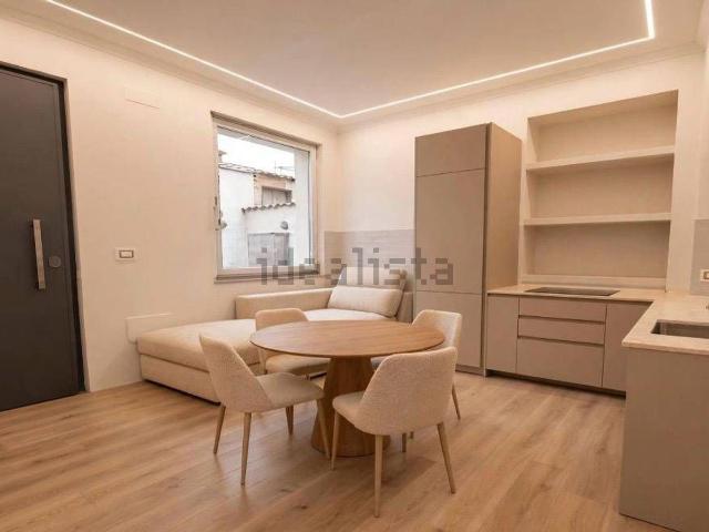 Appartamento in vendita di 48 m² in Piazza Cardinal Agliardi