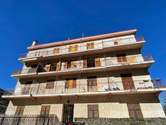 Appartamento in vendita di 48 m² in Via Villa, 34