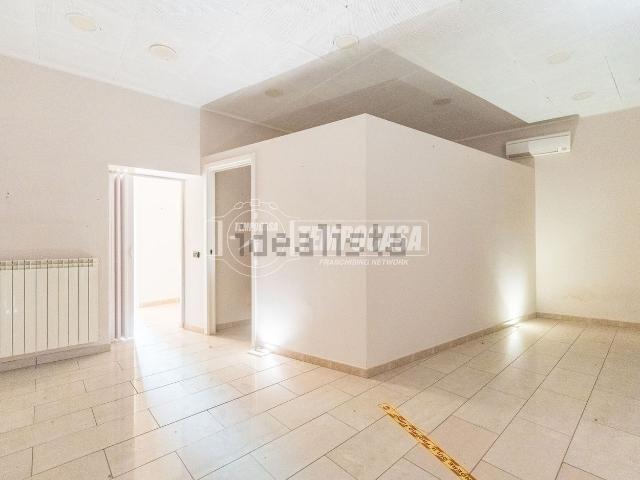 Appartamento in vendita di 48 m² in Via Barni, 9