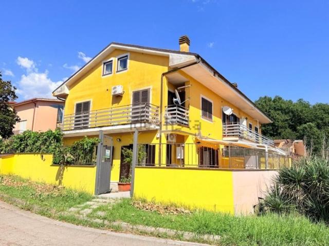 Appartamento in vendita di 48 m² in Via del Porto, 45
