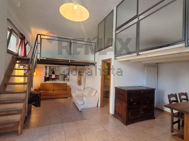Appartamento in vendita di 48 m² in Via della Chimera, 125