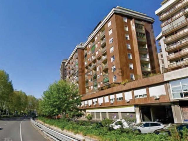 Appartamento in vendita di 48 m² in Viale Romagna, 35