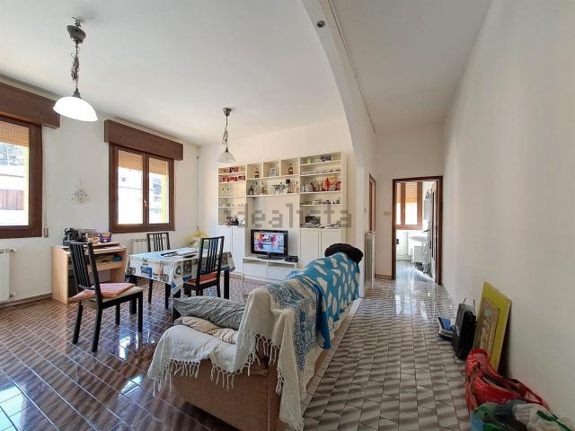 Appartamento in vendita di 49 m² in Via F.lli J.E R. Kennedy, 46
