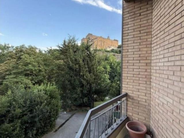 Appartamento in vendita di 53 m² in Via Baldassarre Peruzzi, 53100