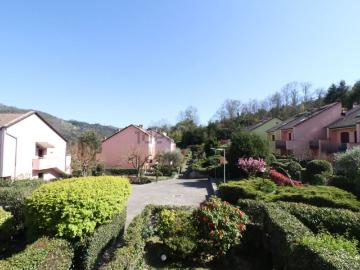 Appartamento in vendita di 53 m² in Via del Villaggio