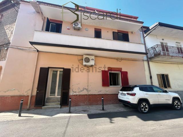 Appartamento in vendita di 53 m² in Via Flavio Gioia, 11