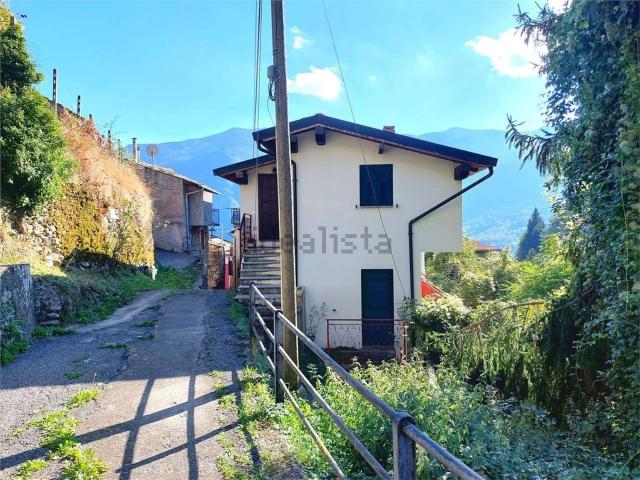 Appartamento in vendita di 53 m² in Via Mendatica