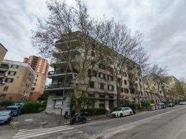 Appartamento in vendita di 53 m² in Viale Campi Elisi, 20