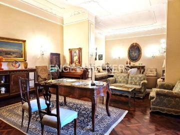 Appartamento in vendita di 500 m² in Corso Nazionale