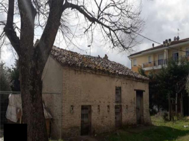 Appartamento in vendita di 504 m² in Via Giovanni Verga