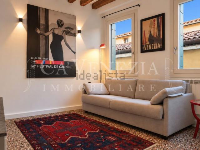 Appartamento in vendita di 50 m² in Calle Prima de la Donzella, 306