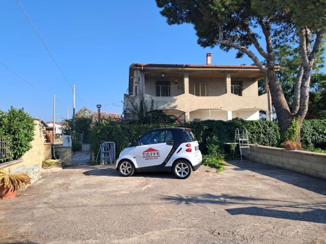 Appartamento in vendita di 50 m² in Traversa XVI Viale della Pineta, 109