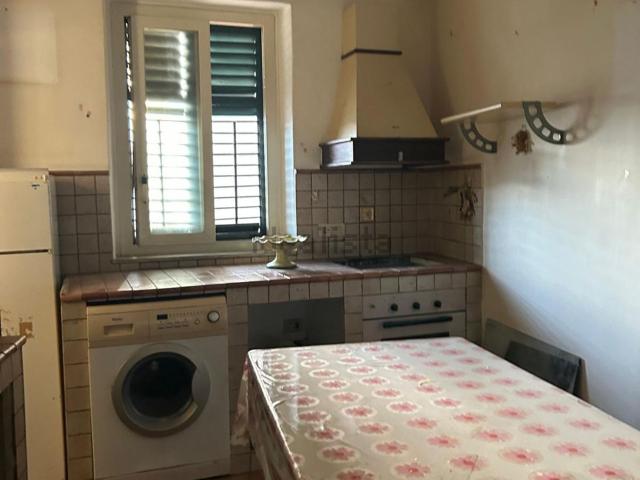 Appartamento in vendita di 50 m² in Via B. Manfredi, 41