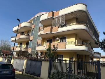 Aprilia, Latina Lazio - Terrazzo, Aria condizionata