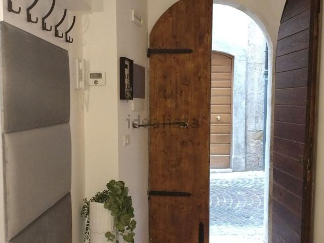 Appartamento in vendita di 50 m² in Via Crispomonti, 22