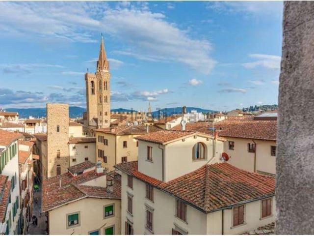 Appartamento in vendita di 50 m² in Via dei Tavolini, 2