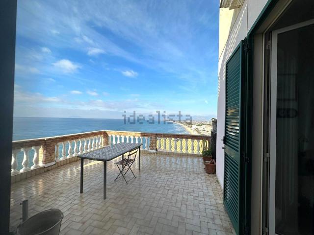Appartamento in vendita di 50 m² in Via del Porto
