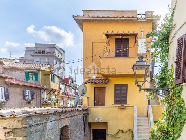 Appartamento in vendita di 50 m² in Via del Parco, 103