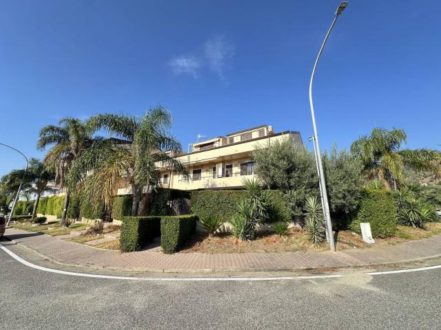 Appartamento in vendita di 50 m² in Via delle Bianche Ville, 22