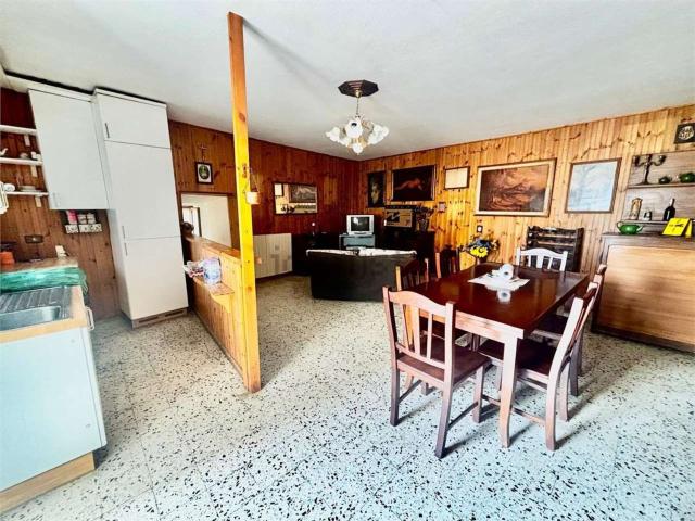 Appartamento in vendita di 50 m² in Via di Sotto, 65
