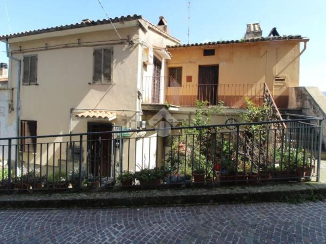 Appartamento in vendita di 50 m² in Via di Sotto, 28
