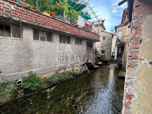 Appartamento in vendita di 50 m² in Via Follinetta, 4