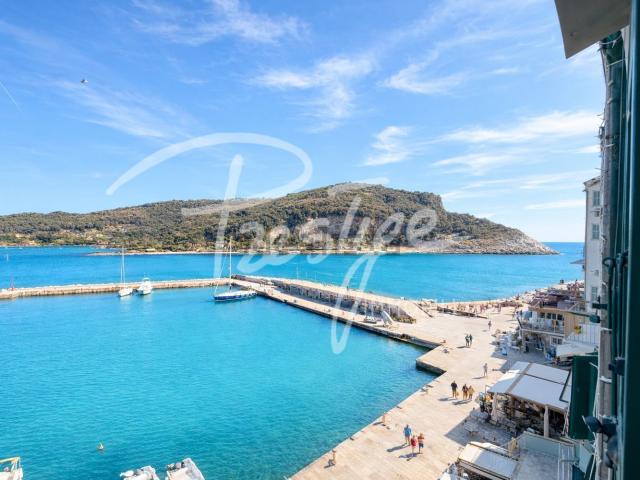Appartamento in vendita di 50 m² in Via Giovanni Capellini, 61