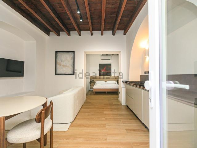 Appartamento in vendita di 50 m² in Via Giuseppe Casaregis, 47