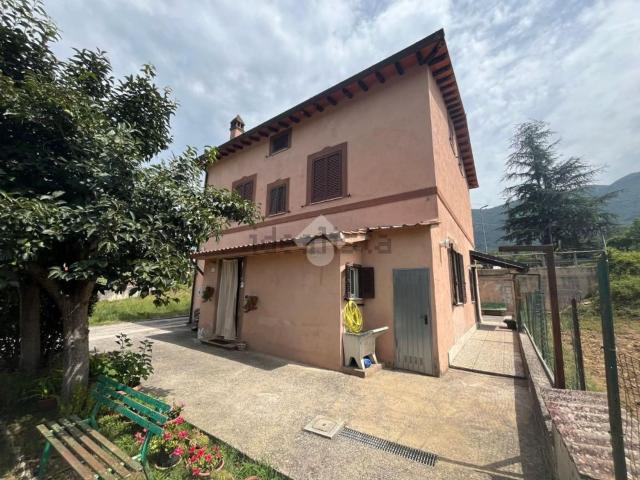Appartamento in vendita di 50 m² in Via Sublacense, 68