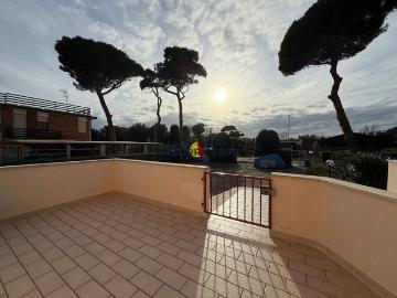 Appartamento in vendita di 50 m² in Viale del Tirreno, 50