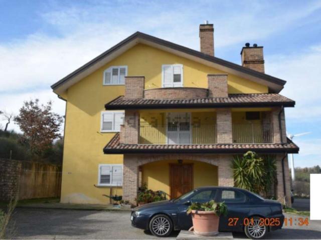 Appartamento in vendita di 515 m² in Strada Della Difesa