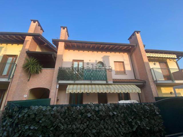 Appartamento in vendita di 51 m² in Vicolo Valle D&apos Aosta, 7