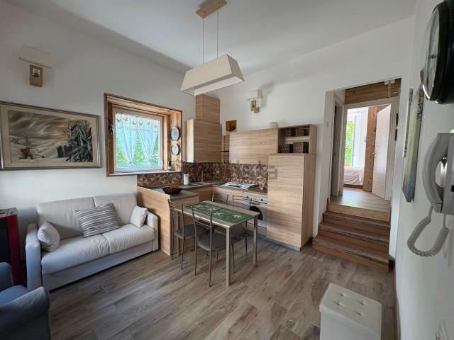 Appartamento in vendita di 51 m² in Via Nicola Falconi, 37