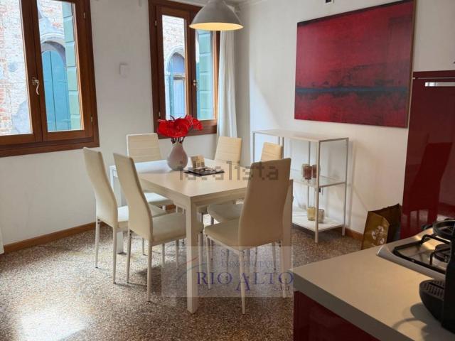 Appartamento in vendita di 52 m² in Calle del Console