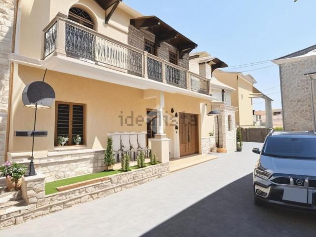 Appartamento in vendita di 52 m² in Via Algeri