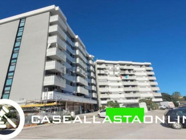 Appartamento in vendita di 52 m² in Via Salvo D&apos Acquisto
