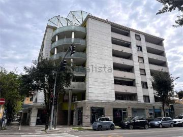 Appartamento in vendita di 52 m² in Viale G. Marconi, 77