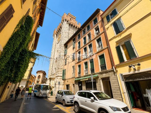 Appartamento in vendita di 57 m² in Via della Pace, 3