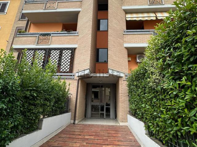 Appartamento in vendita di 57 m² in Via di Scigliano, 2