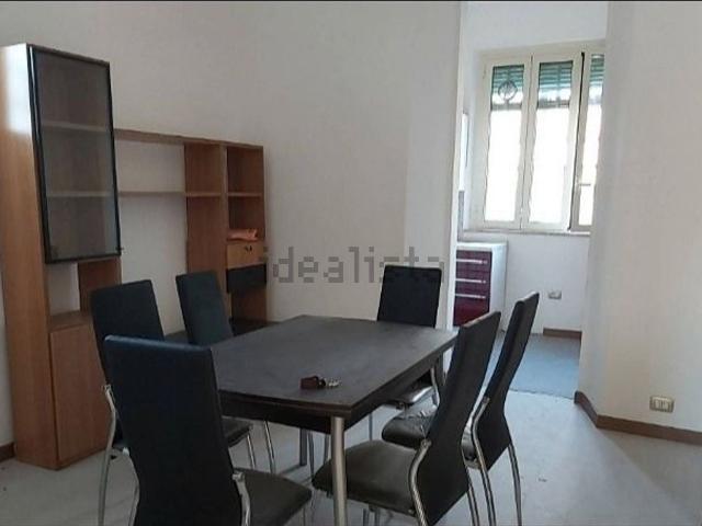 Appartamento in vendita di 57 m² in Via Fratelli Rosselli