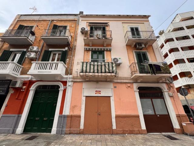 Appartamento in vendita di 57 m² in Via Francesco Crispi, 159